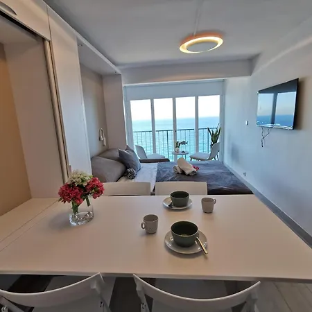 Apartment Cosette Palace Cb 10 Vistas Espectaculares En Primera Linea De Mar Con Parking Incluido En - Es-209-26